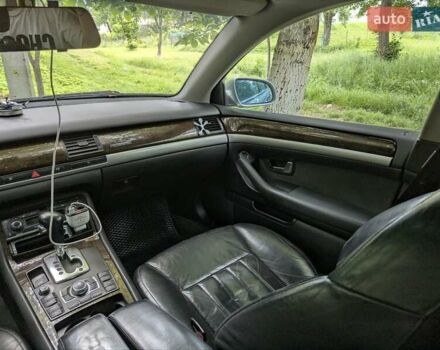 Сірий Ауді A8, об'ємом двигуна 3 л та пробігом 324 тис. км за 9699 $, фото 8 на Automoto.ua