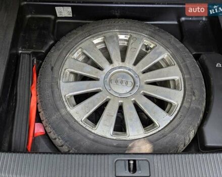 Сірий Ауді A8, об'ємом двигуна 3 л та пробігом 324 тис. км за 9699 $, фото 10 на Automoto.ua