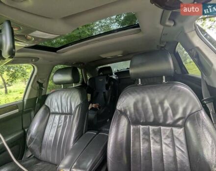 Сірий Ауді A8, об'ємом двигуна 3 л та пробігом 324 тис. км за 9699 $, фото 2 на Automoto.ua