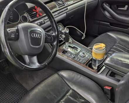 Сірий Ауді A8, об'ємом двигуна 3 л та пробігом 324 тис. км за 9699 $, фото 12 на Automoto.ua