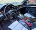 Серый Ауди А8, объемом двигателя 3 л и пробегом 282 тыс. км за 8999 $, фото 1 на Automoto.ua