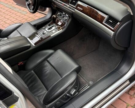 Серый Ауди А8, объемом двигателя 3 л и пробегом 311 тыс. км за 10000 $, фото 14 на Automoto.ua