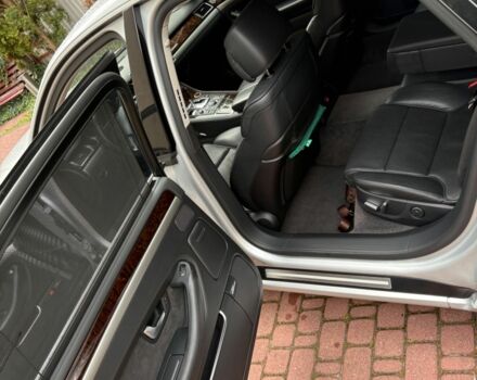 Серый Ауди А8, объемом двигателя 3 л и пробегом 311 тыс. км за 10000 $, фото 8 на Automoto.ua