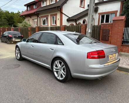 Серый Ауди А8, объемом двигателя 3 л и пробегом 311 тыс. км за 10000 $, фото 1 на Automoto.ua