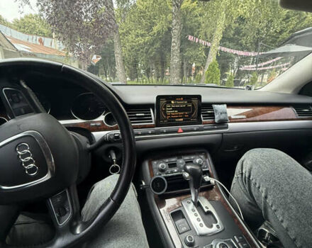 Серый Ауди А8, объемом двигателя 4.2 л и пробегом 350 тыс. км за 13500 $, фото 8 на Automoto.ua