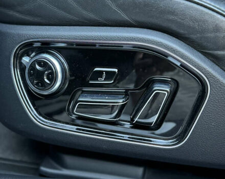 Сірий Ауді A8, об'ємом двигуна 4.13 л та пробігом 266 тис. км за 17900 $, фото 23 на Automoto.ua