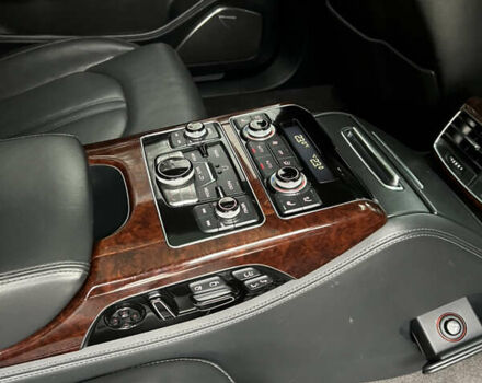 Серый Ауди А8, объемом двигателя 3 л и пробегом 147 тыс. км за 19900 $, фото 26 на Automoto.ua