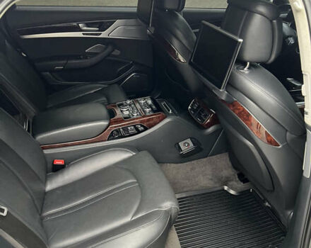 Серый Ауди А8, объемом двигателя 3 л и пробегом 147 тыс. км за 19900 $, фото 23 на Automoto.ua