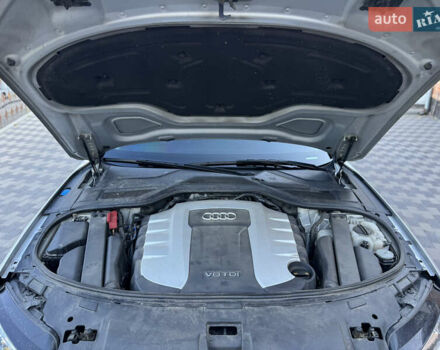 Сірий Ауді A8, об'ємом двигуна 4.13 л та пробігом 266 тис. км за 17900 $, фото 44 на Automoto.ua