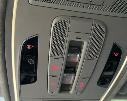 Серый Ауди А8, объемом двигателя 3 л и пробегом 147 тыс. км за 19900 $, фото 34 на Automoto.ua