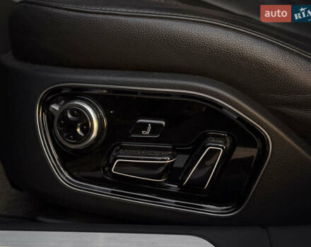 Серый Ауди А8, объемом двигателя 3 л и пробегом 251 тыс. км за 15000 $, фото 10 на Automoto.ua