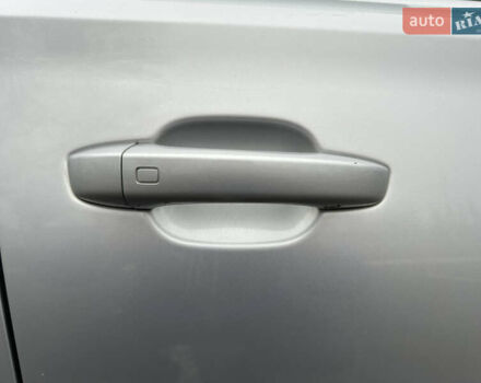 Серый Ауди А8, объемом двигателя 3 л и пробегом 249 тыс. км за 10800 $, фото 12 на Automoto.ua