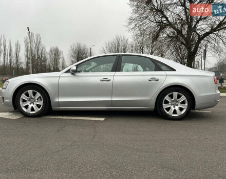 Серый Ауди А8, объемом двигателя 3 л и пробегом 249 тыс. км за 10800 $, фото 7 на Automoto.ua