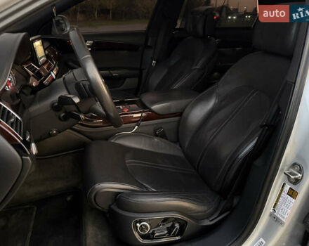 Серый Ауди А8, объемом двигателя 3 л и пробегом 251 тыс. км за 15000 $, фото 9 на Automoto.ua