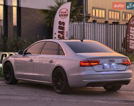 Серый Ауди А8, объемом двигателя 3 л и пробегом 251 тыс. км за 15000 $, фото 4 на Automoto.ua