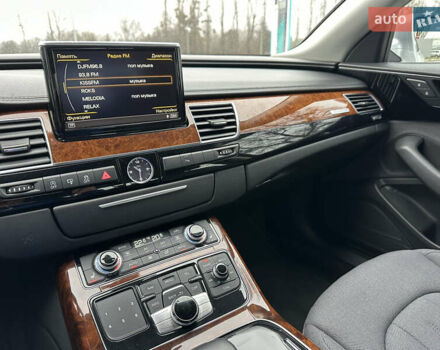 Серый Ауди А8, объемом двигателя 3 л и пробегом 249 тыс. км за 10800 $, фото 34 на Automoto.ua