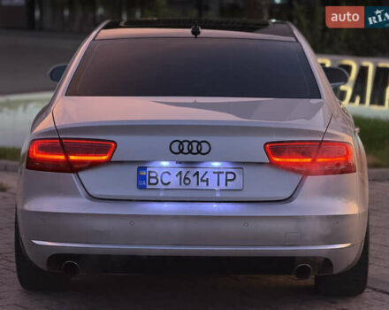 Серый Ауди А8, объемом двигателя 3 л и пробегом 251 тыс. км за 15000 $, фото 5 на Automoto.ua