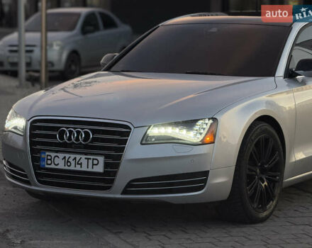 Серый Ауди А8, объемом двигателя 3 л и пробегом 251 тыс. км за 15000 $, фото 2 на Automoto.ua