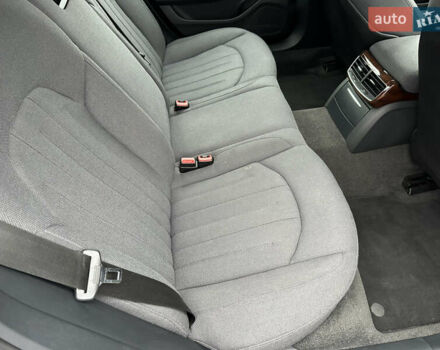 Серый Ауди А8, объемом двигателя 3 л и пробегом 249 тыс. км за 10800 $, фото 17 на Automoto.ua