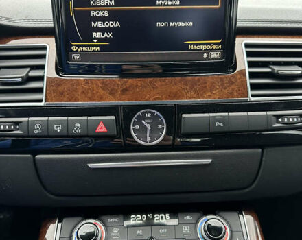 Серый Ауди А8, объемом двигателя 3 л и пробегом 249 тыс. км за 10800 $, фото 33 на Automoto.ua