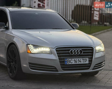 Серый Ауди А8, объемом двигателя 3 л и пробегом 251 тыс. км за 15000 $, фото 1 на Automoto.ua