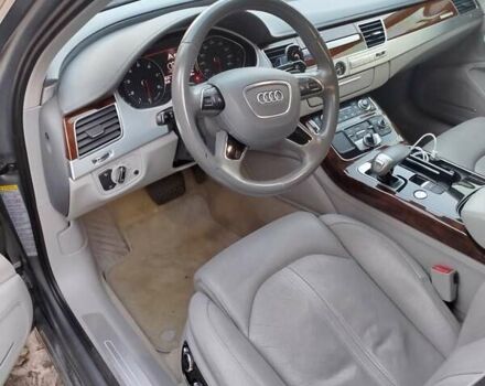 Сірий Ауді A8, об'ємом двигуна 3 л та пробігом 221 тис. км за 15900 $, фото 29 на Automoto.ua