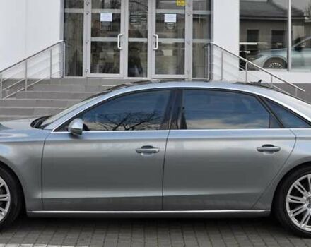 Серый Ауди А8, объемом двигателя 3 л и пробегом 214 тыс. км за 20900 $, фото 3 на Automoto.ua