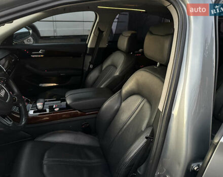 Серый Ауди А8, объемом двигателя 2.97 л и пробегом 267 тыс. км за 26500 $, фото 37 на Automoto.ua