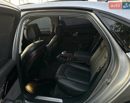 Серый Ауди А8, объемом двигателя 2.97 л и пробегом 267 тыс. км за 26500 $, фото 52 на Automoto.ua