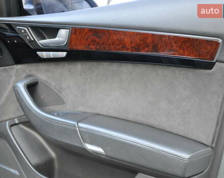 Серый Ауди А8, объемом двигателя 3 л и пробегом 214 тыс. км за 20900 $, фото 21 на Automoto.ua