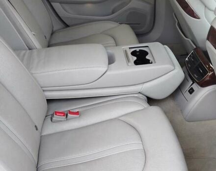 Сірий Ауді A8, об'ємом двигуна 3 л та пробігом 221 тис. км за 15900 $, фото 32 на Automoto.ua