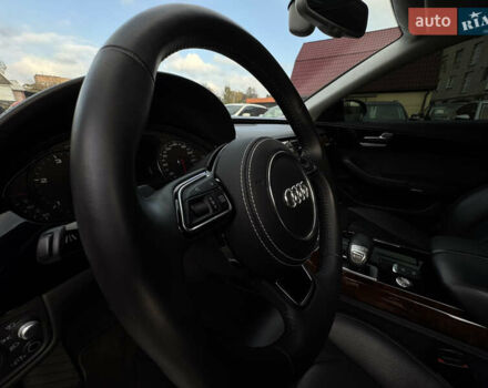 Ауді A8 2014 у Бердичеве на Automoto.ua Сірий Ауді A8, об'ємом двигуна 4.2 л та пробігом 239 тис. км за 34500 $, фото 40 на Automoto.ua