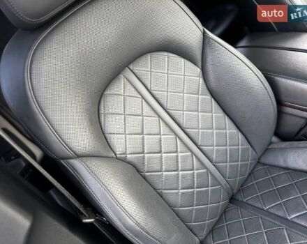 Сірий Ауді A8, об'ємом двигуна 3 л та пробігом 159 тис. км за 29950 $, фото 80 на Automoto.ua