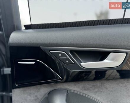 Сірий Ауді A8, об'ємом двигуна 3 л та пробігом 159 тис. км за 29950 $, фото 78 на Automoto.ua