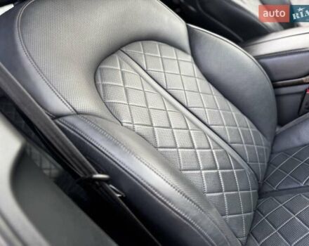 Серый Ауди А8, объемом двигателя 3 л и пробегом 159 тыс. км за 29950 $, фото 74 на Automoto.ua