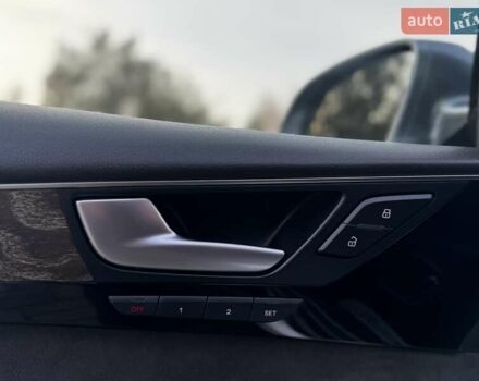 Сірий Ауді A8, об'ємом двигуна 3 л та пробігом 159 тис. км за 29950 $, фото 46 на Automoto.ua
