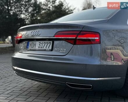 Сірий Ауді A8, об'ємом двигуна 3 л та пробігом 159 тис. км за 29950 $, фото 28 на Automoto.ua