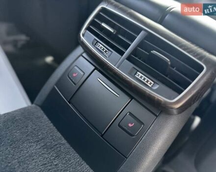 Серый Ауди А8, объемом двигателя 3 л и пробегом 159 тыс. км за 29950 $, фото 81 на Automoto.ua