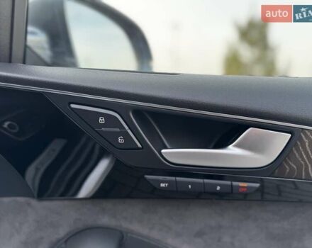 Сірий Ауді A8, об'ємом двигуна 3 л та пробігом 159 тис. км за 29950 $, фото 66 на Automoto.ua