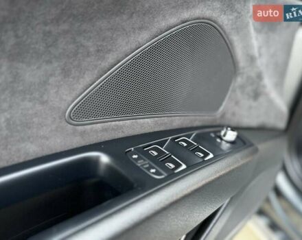 Серый Ауди А8, объемом двигателя 3 л и пробегом 159 тыс. км за 29950 $, фото 45 на Automoto.ua