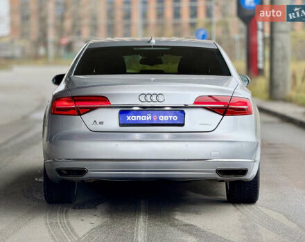Сірий Ауді A8, об'ємом двигуна 3 л та пробігом 125 тис. км за 24500 $, фото 5 на Automoto.ua