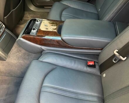 Сірий Ауді A8, об'ємом двигуна 3 л та пробігом 172 тис. км за 22900 $, фото 19 на Automoto.ua