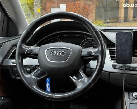 Сірий Ауді A8, об'ємом двигуна 3 л та пробігом 233 тис. км за 30990 $, фото 37 на Automoto.ua