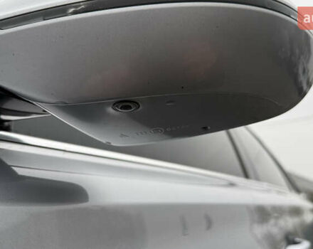 Сірий Ауді A8, об'ємом двигуна 2.97 л та пробігом 276 тис. км за 29900 $, фото 18 на Automoto.ua