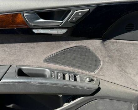 Серый Ауди А8, объемом двигателя 3 л и пробегом 155 тыс. км за 20900 $, фото 12 на Automoto.ua