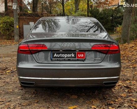 Сірий Ауді A8, об'ємом двигуна 3 л та пробігом 233 тис. км за 30990 $, фото 8 на Automoto.ua