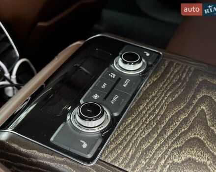 Серый Ауди А8, объемом двигателя 3 л и пробегом 233 тыс. км за 30990 $, фото 35 на Automoto.ua