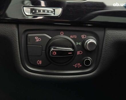 Сірий Ауді A8, об'ємом двигуна 4 л та пробігом 145 тис. км за 39500 $, фото 25 на Automoto.ua