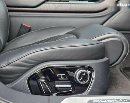 Сірий Ауді A8, об'ємом двигуна 4 л та пробігом 145 тис. км за 39500 $, фото 29 на Automoto.ua