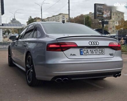 Сірий Ауді A8, об'ємом двигуна 4 л та пробігом 145 тис. км за 39500 $, фото 4 на Automoto.ua
